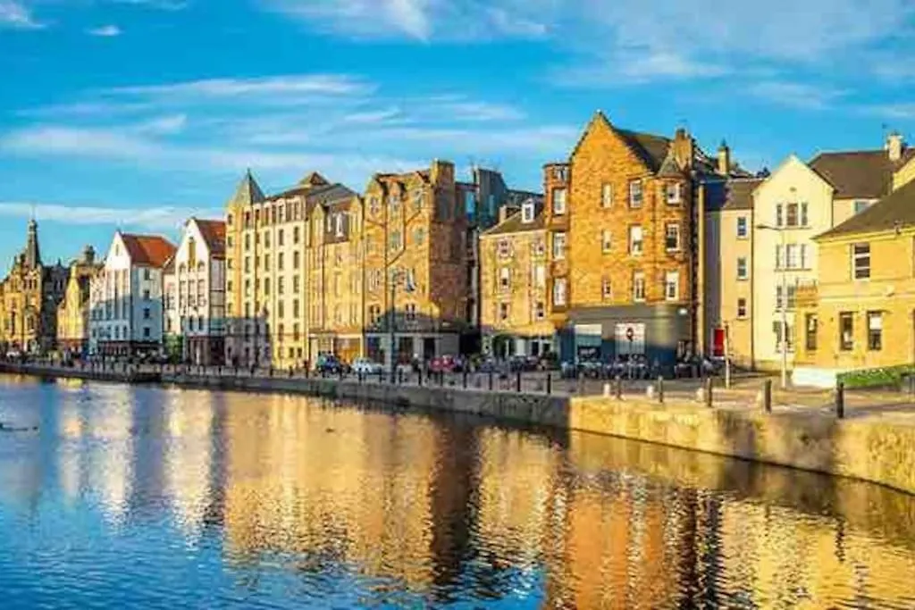 Spacious 2 Bed, 2 Bath Apartment -The Shore, Leith Εδιμβούργο